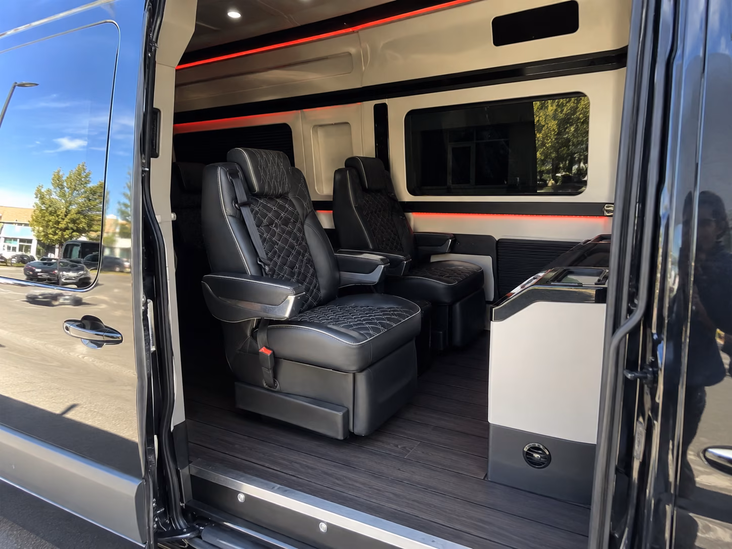 chase center and oracle park sprinter van trips from sunnyvale