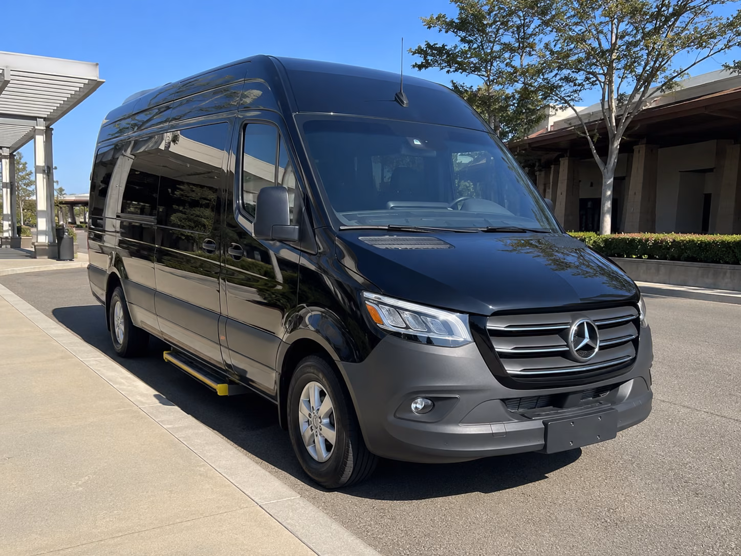 sunnyvale 12 passenger sprinter van